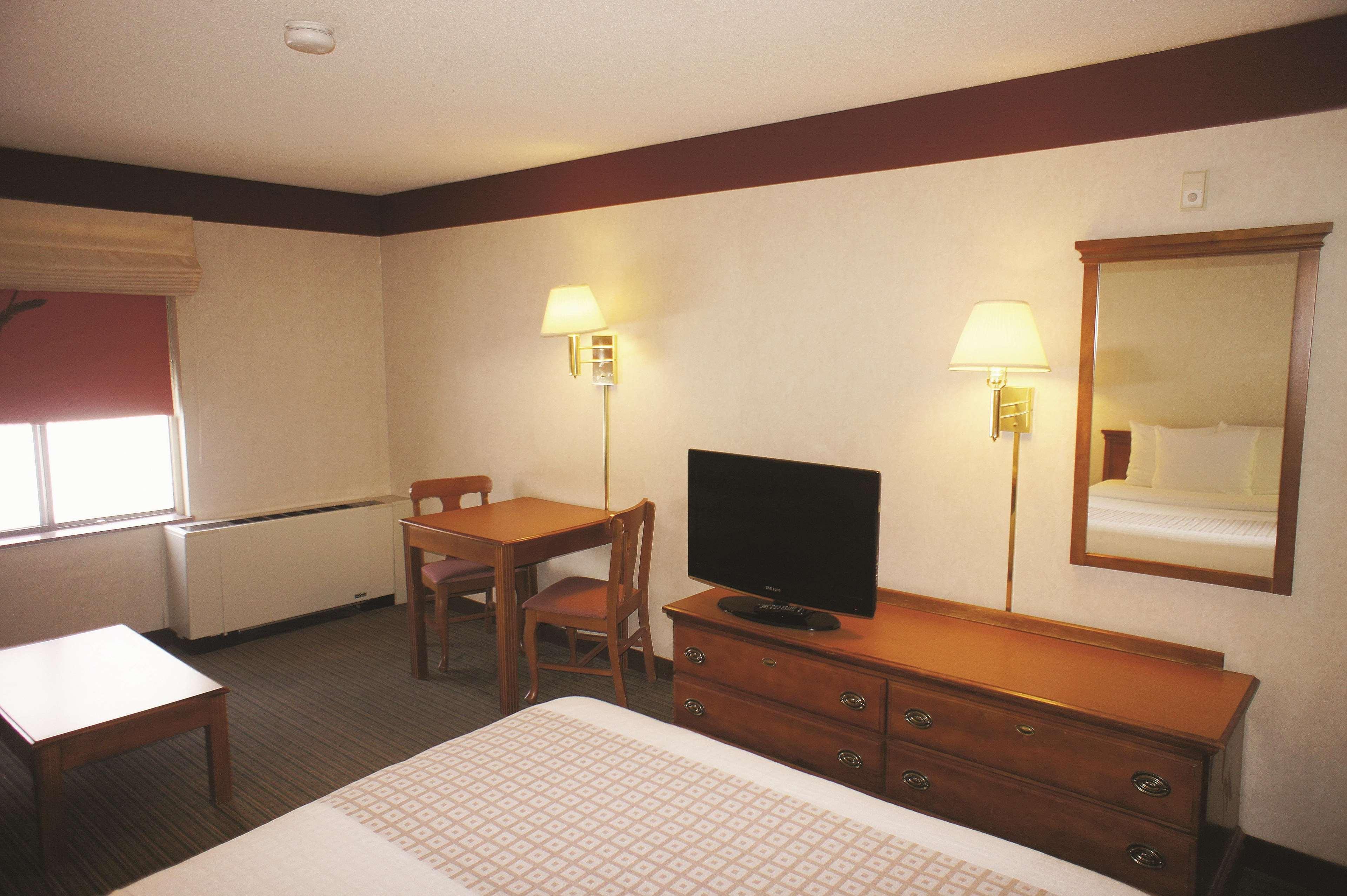 Holiday Inn Express South Burlington - Downtown By Ihg Zewnętrze zdjęcie