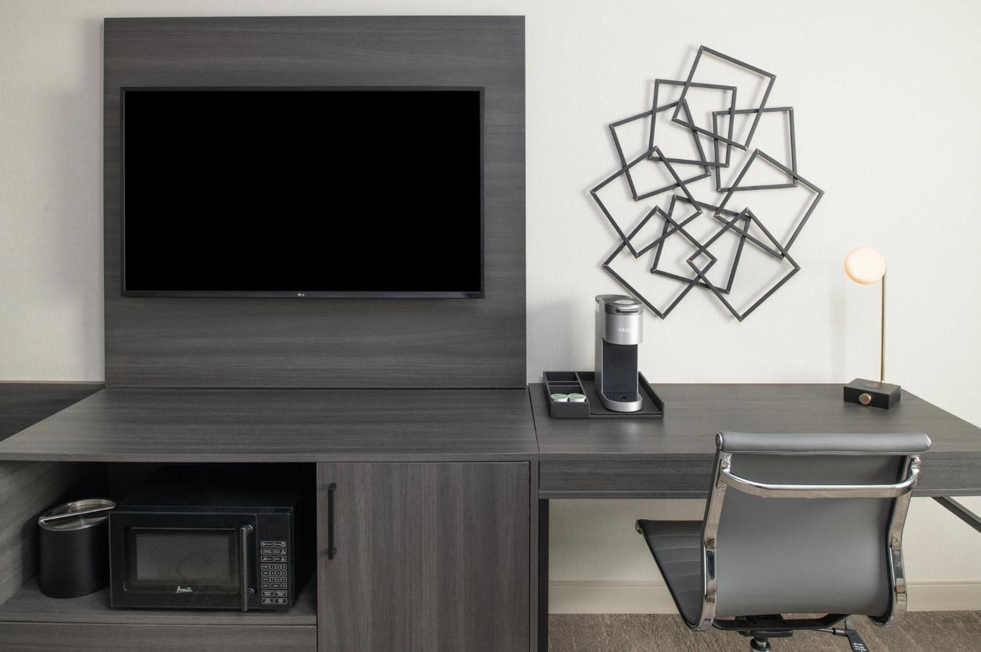 Holiday Inn Express South Burlington - Downtown By Ihg Zewnętrze zdjęcie