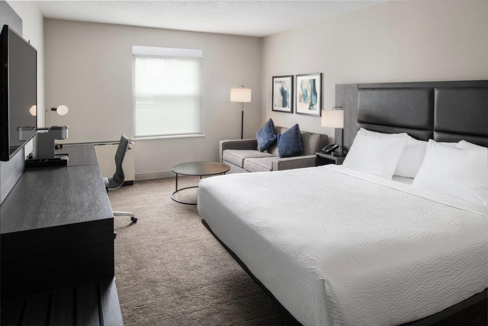 Holiday Inn Express South Burlington - Downtown By Ihg Zewnętrze zdjęcie