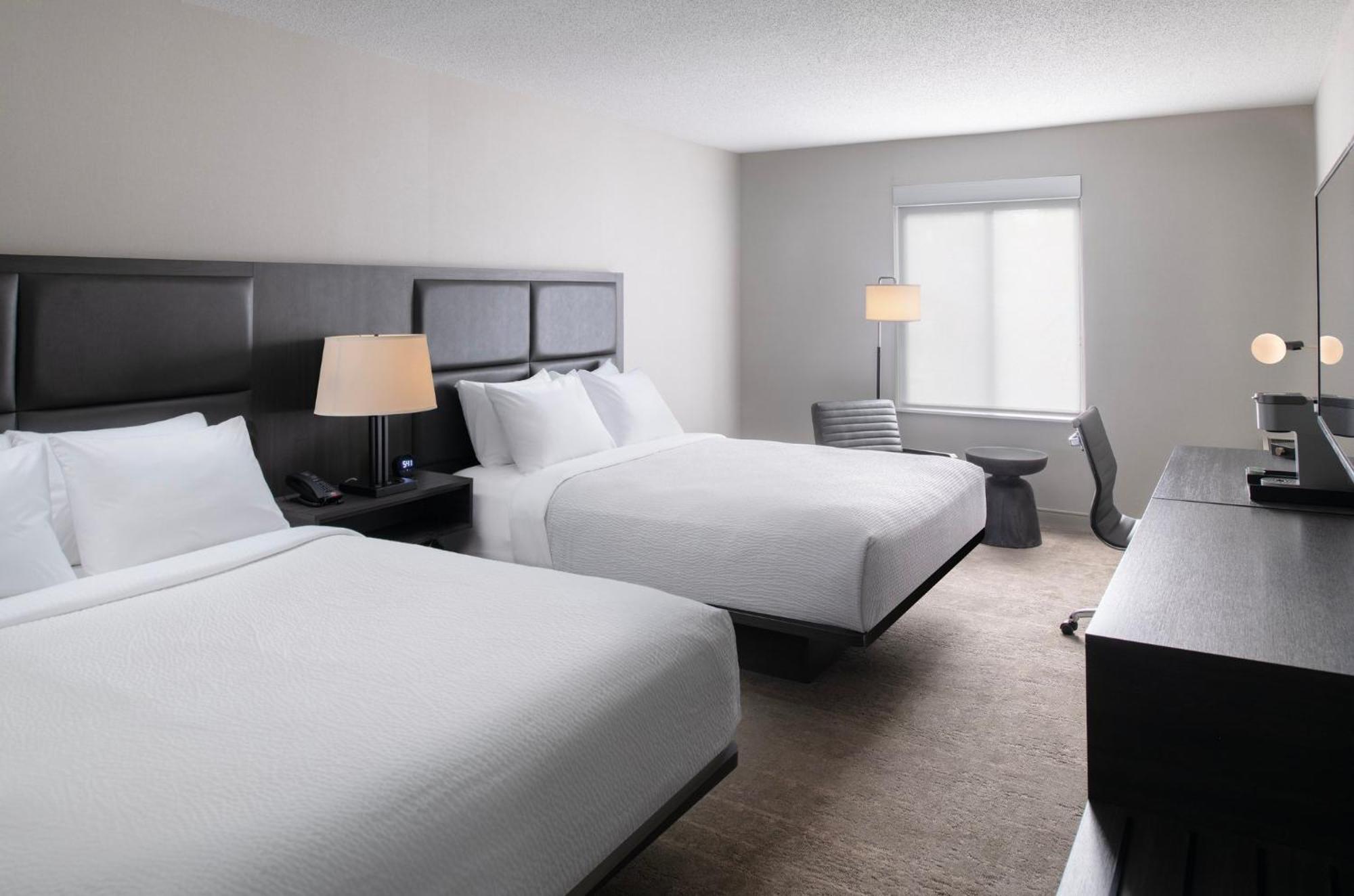 Holiday Inn Express South Burlington - Downtown By Ihg Zewnętrze zdjęcie